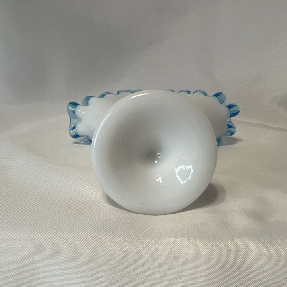 Vintage Milk Glass Vase w/ Blue Ruffled Edge – Fenton Style Art Glass. - Picture 5 of 8